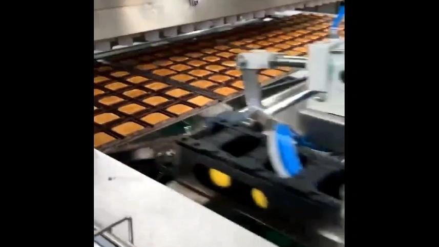 Industrial Strapped Loaf Pans