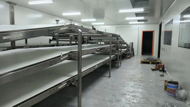 Three-layer cooling belt conveyor