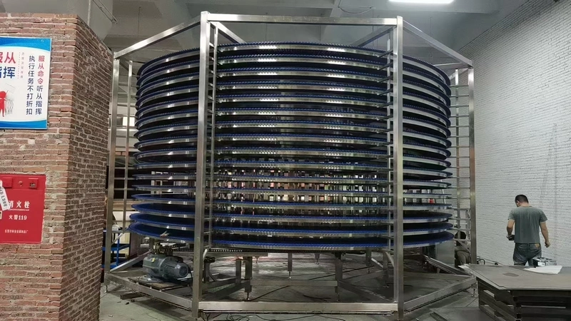 Spiral cooling tower